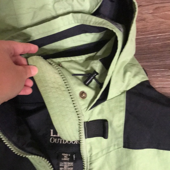 ❄️lime green ski jacket w/ accessories - Picture 10 of 15